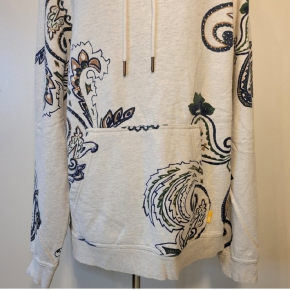 Urban Outfitters: Men's Small Paisley Print Kangaroo Pocket Pullover Hoodie - Picture 3 of 9